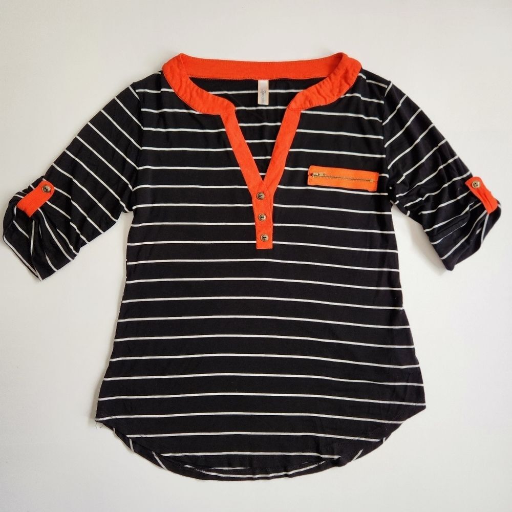 Casual Women's Top Imported White, Black and Orange Stripes Size M - Picture 2 of 8